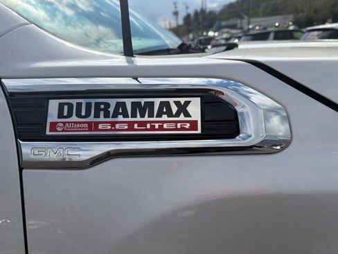 Used 2023 GMC Sierra 2500 Denali w/ Denali Ultimate Package AWD/4WD image 28