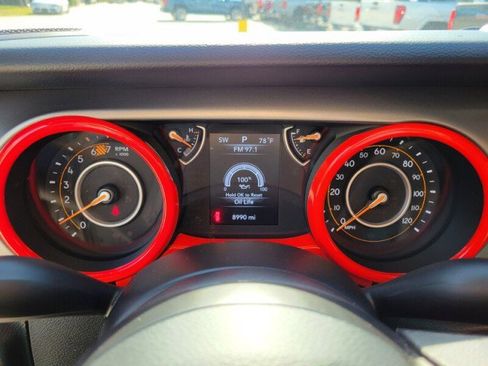 Used 2023 Jeep Wrangler Sport image 18