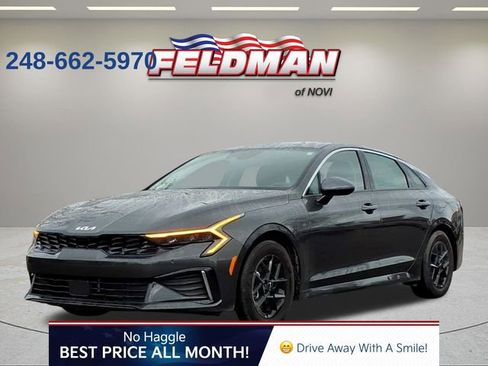 Used 2025 Kia K5 LXS FWD image 1