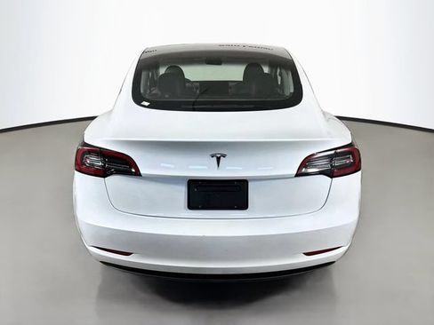Used 2023 Tesla Model 3 Standard Range RWD image 6