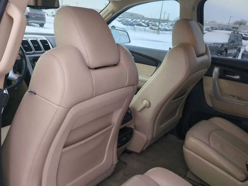 Used 2012 GMC Acadia SLT image 17