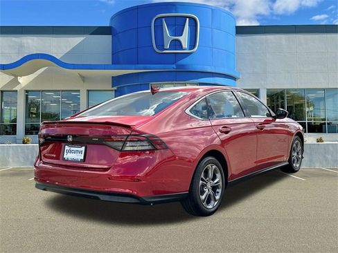 Used 2024 Honda Accord EX image 2