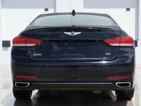 Used 2017 Genesis G80 3.8 w/ Option Group 02 image 9