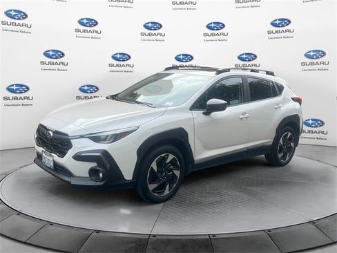 Used 2025 Subaru Crosstrek 2.5i Limited w/ Crosstrek Mirror Package image 8