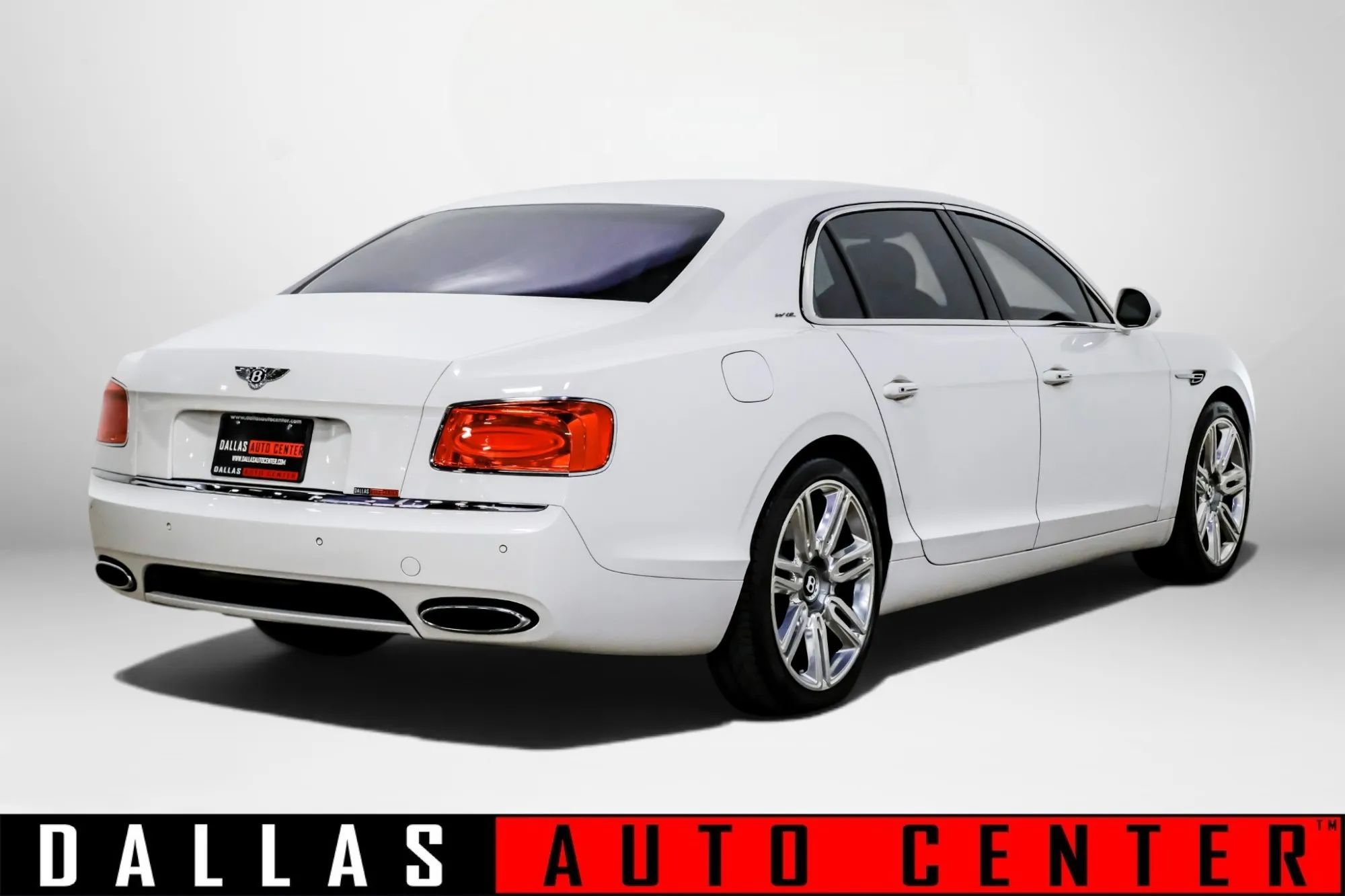 Used 2016 Bentley Flying Spur W12 AWD/4WD image 4