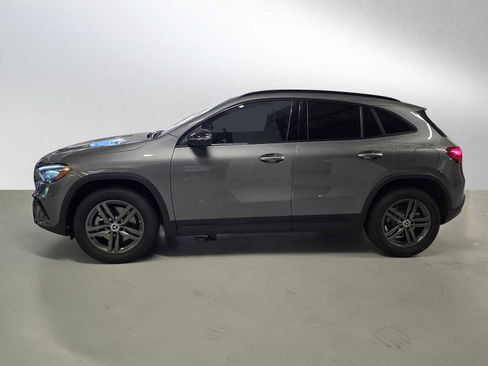 Used 2026 Mercedes-Benz GLA 250 4MATIC image 2