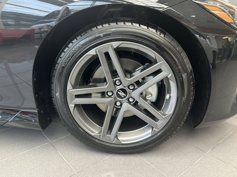 New 2026 Nissan Z Sport w/ Floor Mat Package image 12