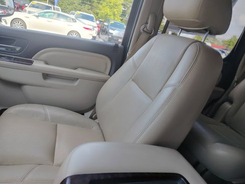 Used 2012 GMC Yukon Denali image 11