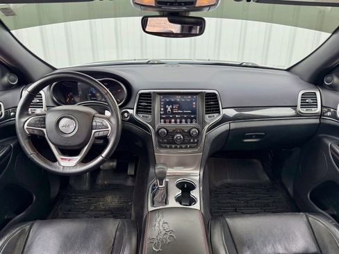 Used 2018 Jeep Grand Cherokee Trailhawk w/ Trailhawk Luxury Group image 34