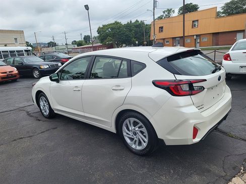 Used 2025 Subaru Impreza 2.0i AWD/4WD image 5