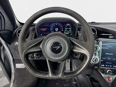 Used 2021 McLaren 720S Spider image 12