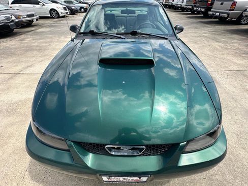 Used 2003 Ford Mustang GT RWD image 9