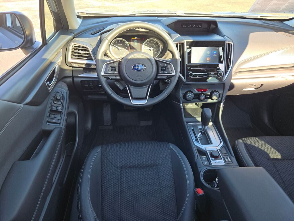 Used 2023 Subaru Forester Premium AWD/4WD image 19