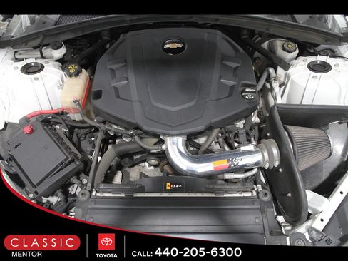Used 2017 Chevrolet Camaro LT RWD image 20