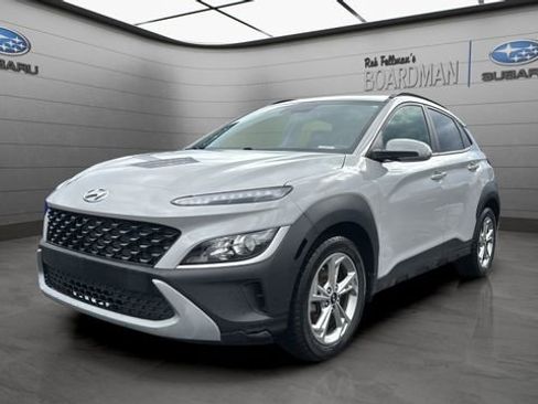 Used 2023 Hyundai Kona SEL image 11