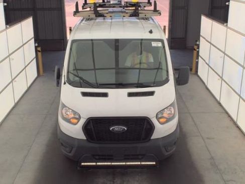 Used 2022 Ford Transit 250 Low Roof AWD image 2