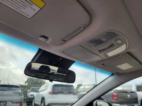 Used 2020 Hyundai Elantra GT w/ Style Package 02 image 23