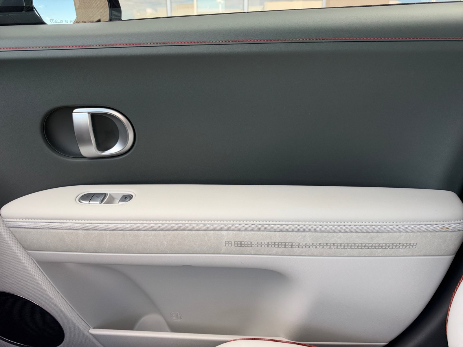 Certified 2024 Hyundai Ioniq 5 Limited RWD image 17