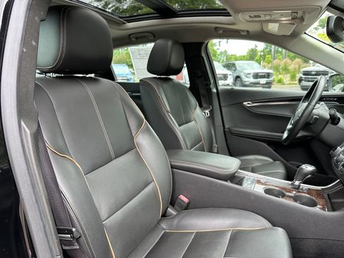 Used 2015 Chevrolet Impala LTZ FWD image 49