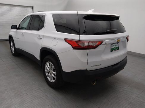 Used 2019 Chevrolet Traverse LS FWD image 3