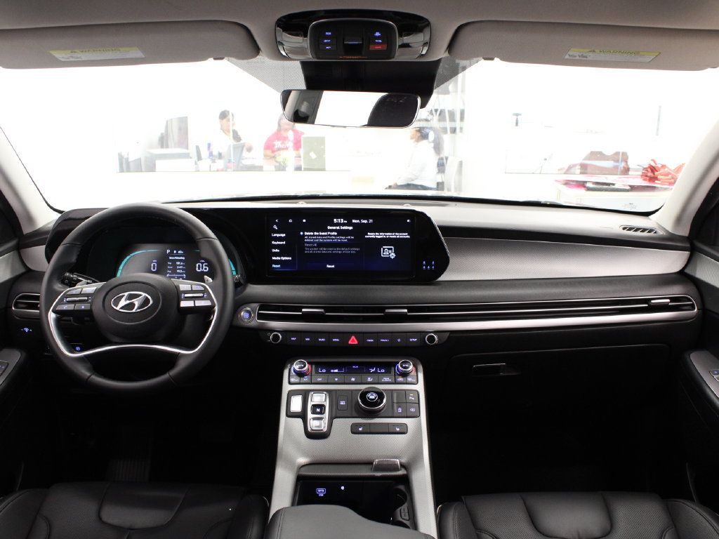 Used 2024 Hyundai Palisade XRT FWD image 16