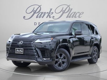 Used 2023 Lexus LX 600 4WD w/ Appearance Package