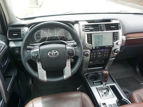 Used 2022 Toyota 4Runner Limited RWD image 6