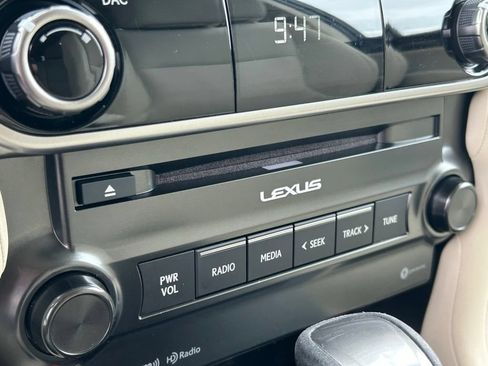 Used 2022 Lexus GX 460 Premium w/ Premium Package AWD/4WD image 31
