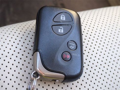 Used 2018 Lexus GX 460 Premium w/ Premium Package image 30