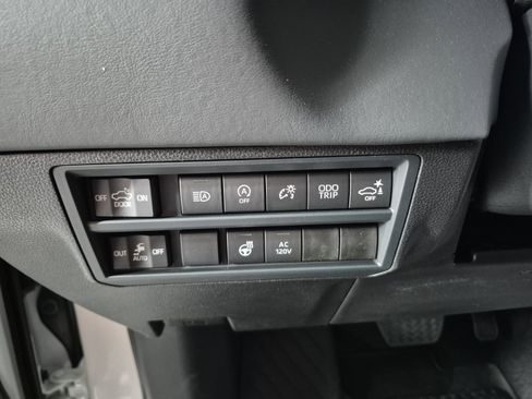 New 2026 Toyota Tundra Platinum AWD/4WD image 18