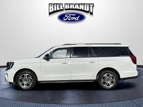 Used 2025 Ford Expedition Max Active AWD/4WD image 6