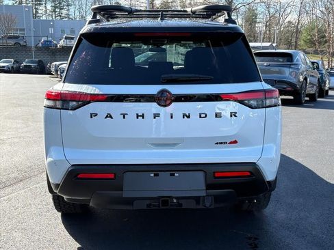 New 2026 Nissan Pathfinder Rock Creek image 6