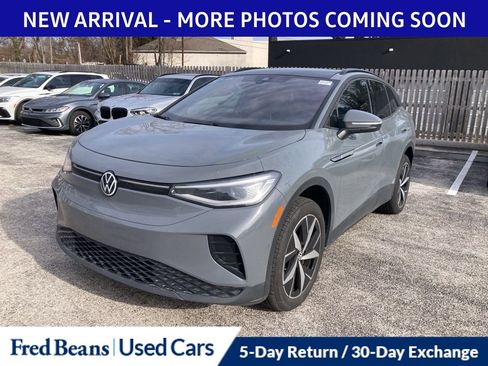 Certified 2023 Volkswagen ID.4 Pro S image 3