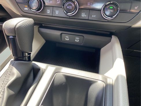 Used 2024 Honda Accord EX image 17