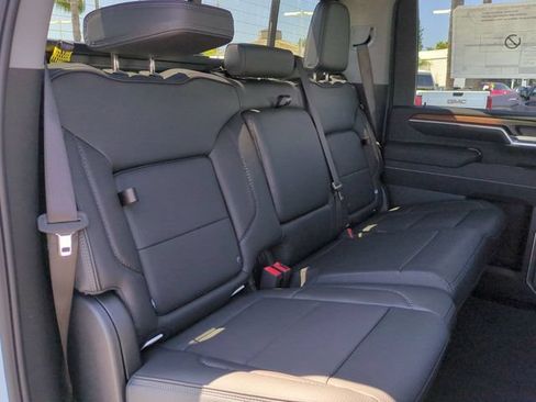 New 2026 GMC Sierra 2500 Denali w/ Denali Reserve Package AWD/4WD image 29