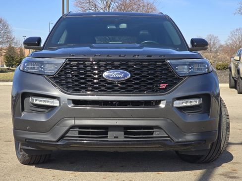 Used 2020 Ford Explorer ST w/ ST Street Pack image 17