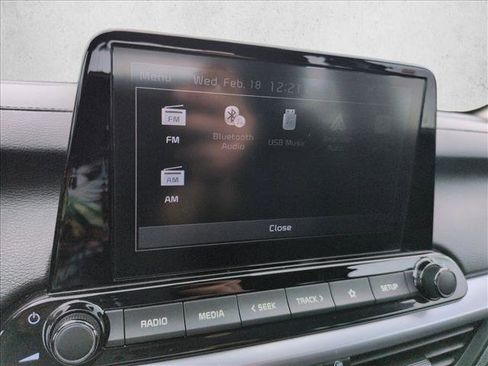 Used 2022 Kia Forte LXS image 13