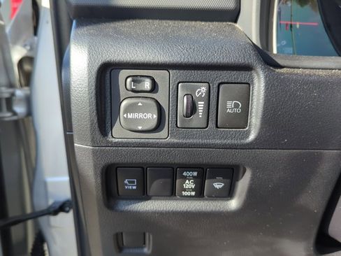 Used 2022 Toyota 4Runner SR5 Premium w/ Moonroof Package image 12