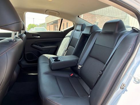 Used 2024 Nissan Altima 2.5 SR image 19