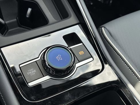 New 2026 Volkswagen Tiguan SEL R-Line image 27