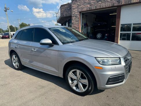 Used 2018 Audi Q5 2.0T Premium AWD/4WD image 19