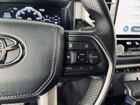 Used 2025 Toyota Tundra Limited image 24
