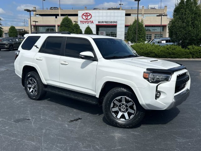 Used 2023 Toyota 4Runner TRD Off-Road Premium AWD/4WD image 2