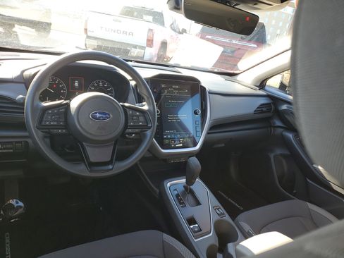 Used 2025 Subaru Crosstrek 2.0i Premium image 7