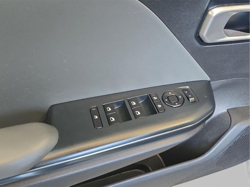 Used 2025 Kia K4 FWD image 9