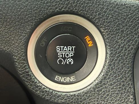 Used 2014 Dodge Charger SE RWD image 26