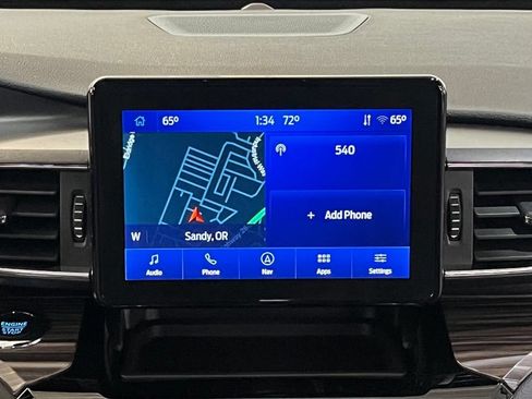Used 2022 Ford Explorer Limited w/ Equipment Group 301A AWD/4WD image 23