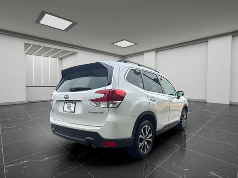 Used 2022 Subaru Forester Limited AWD/4WD image 12