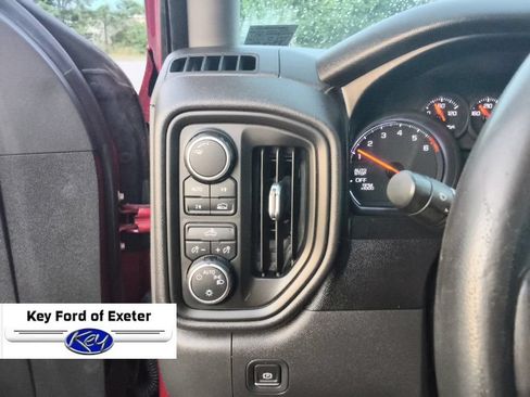 Used 2021 Chevrolet Silverado 1500 Custom AWD/4WD image 27