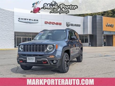 Used 2023 Jeep Renegade Trailhawk AWD/4WD image 1